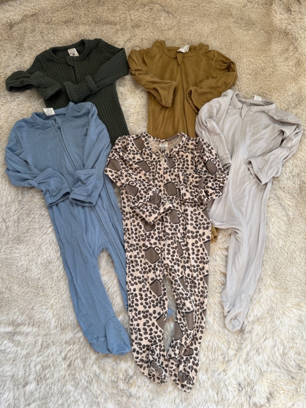 Kate Quinn Footie Bundle 6-9 Months